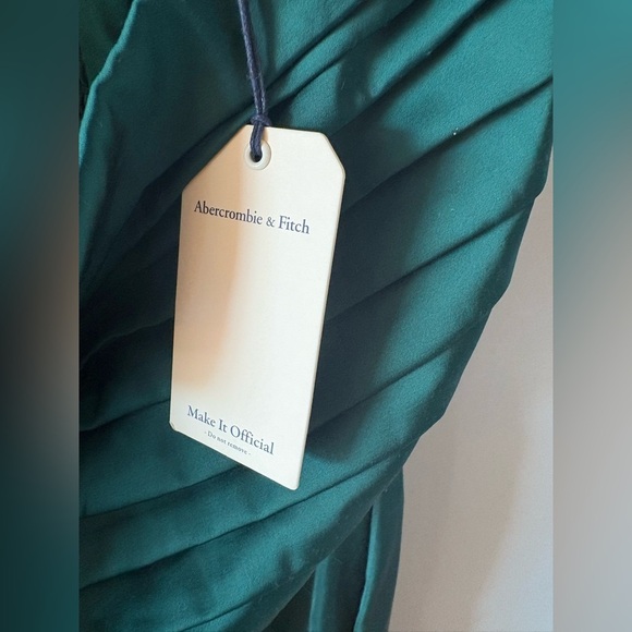 Abercrombie & Fitch Emerson Ruched strapless jumpsuit - Picture 5 of 8